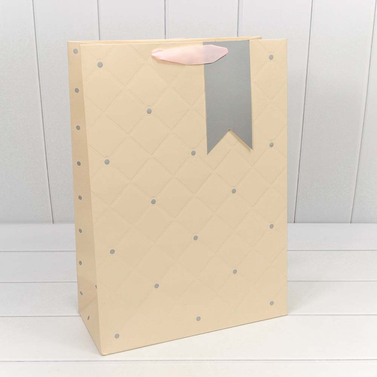 000152A Пакет подарочный "Эксклюзив" (микс) 32*45*15 210г 1/20 1/80 