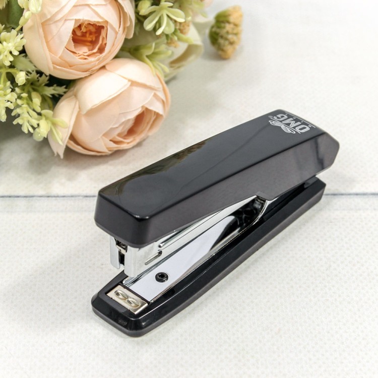 0002014/1 Степлер 11*4,5*2,5 Чёрный 1/24 1/240