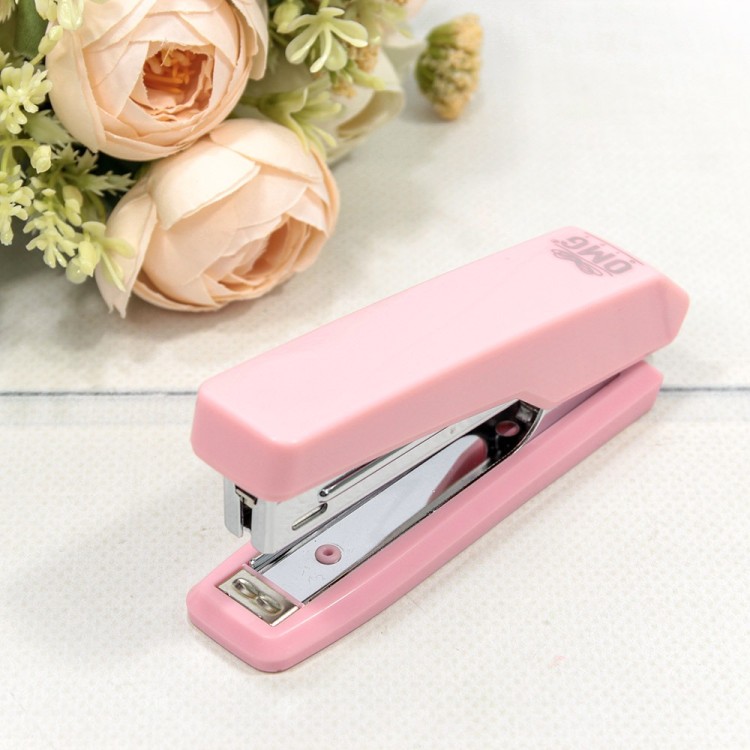 0002014/2 Степлер 11*4,5*2,5 Розовый 1/24 1/240							