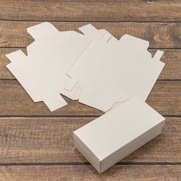 0007549 Коробка Прямоугольная 14*7*4 сборная Белый 1/20 1/300