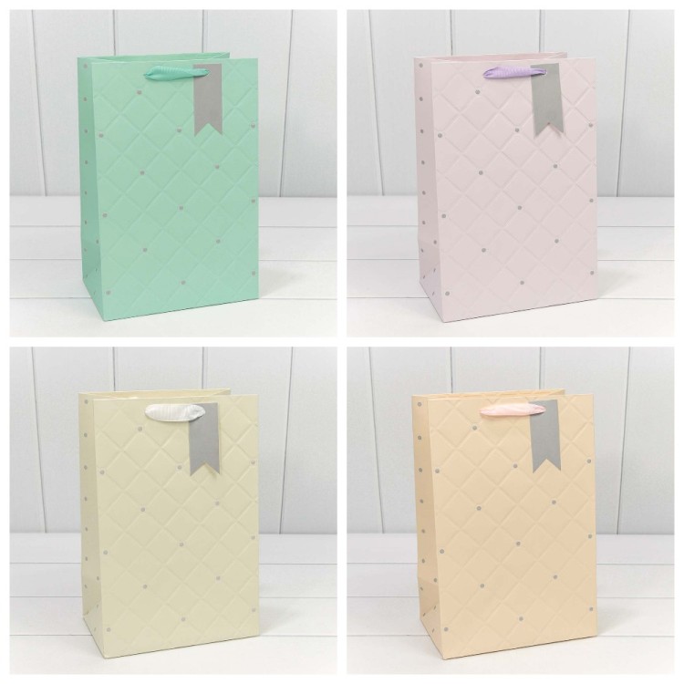 000152K Пакет подарочный "Эксклюзив" (микс) 20*30*10 см 230 гр 1/20 1/240