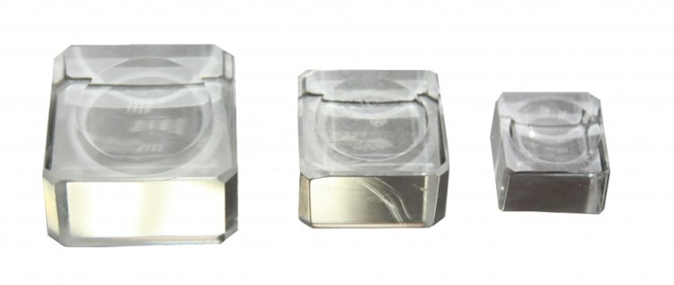 302930-2 Хрустальная подставка под шар 2х2х1,3 см 302930-2 Хрустальная подставка под шар 2х2х1,3 см