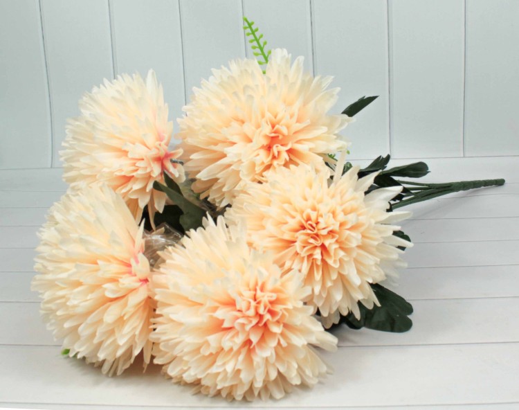 303-05-01/09 Искусственные цветы Хризантема 7 веток Персиковый 1/1 303-05-01/09 Искусственные цветы Хризантема 7 веток Персиковый 1/1
