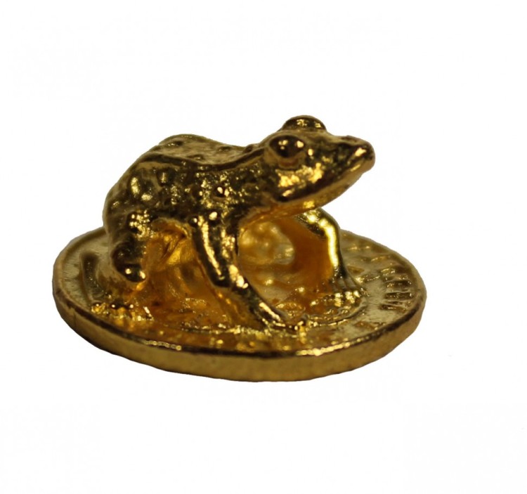 L015G Позолоченная жаба на монете 17 мм