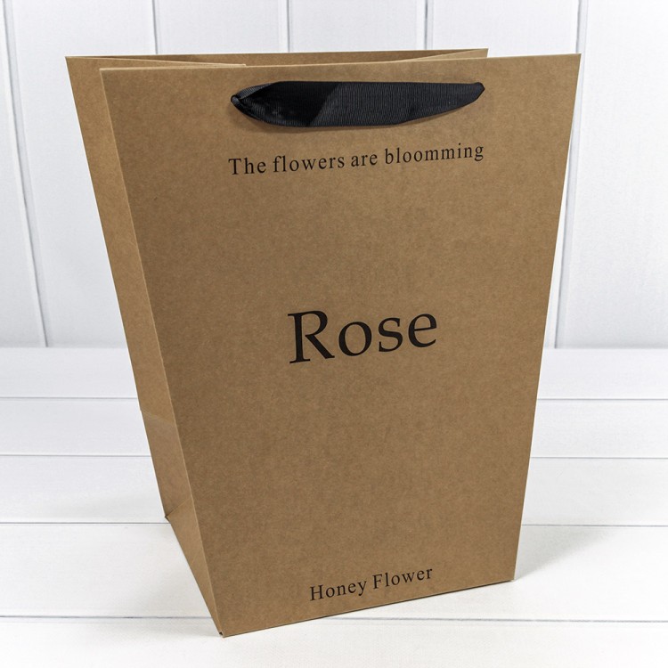 000182 Пакет подарочный "Rose" Крафт 30*34*20 210г 1/10 1/100 000182 Пакет подарочный "Rose" Крафт 30*34*20 210г 1/10 1/100